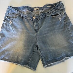 Seven 7 Luxe Sexy Relaxed Light Blue Denim‎ Shorts Size 24W
